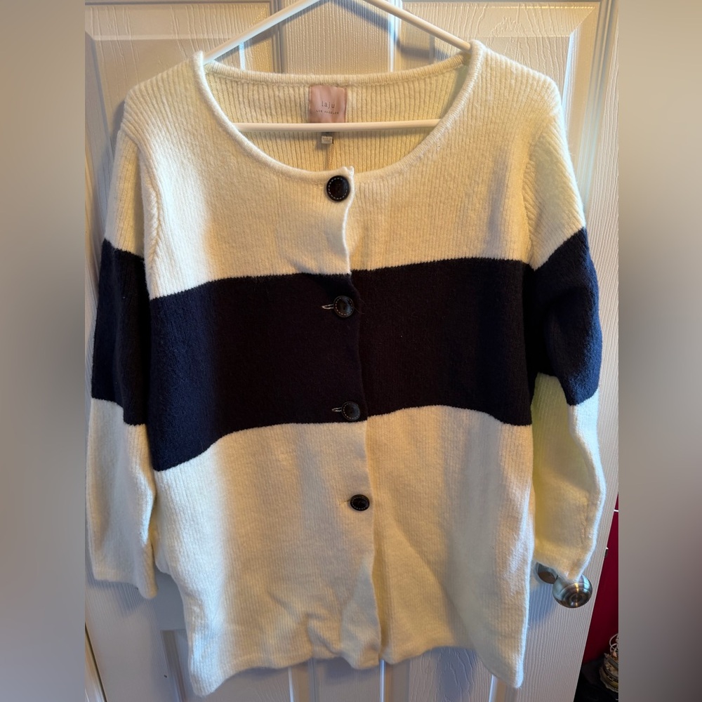 Oahu Cream and blue Button-Up Cardigan Sz L